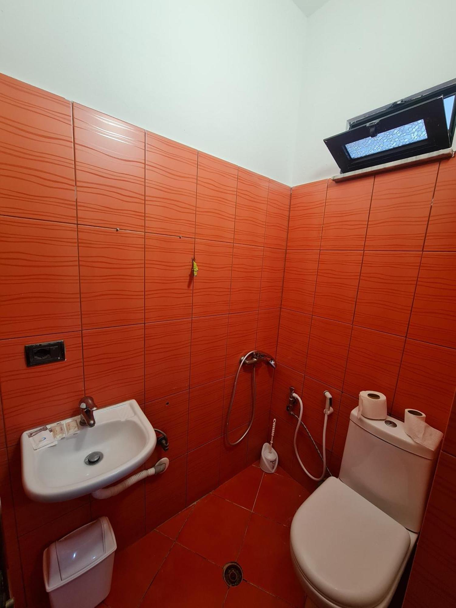 Hotel La Villa 地拉那 外观 照片