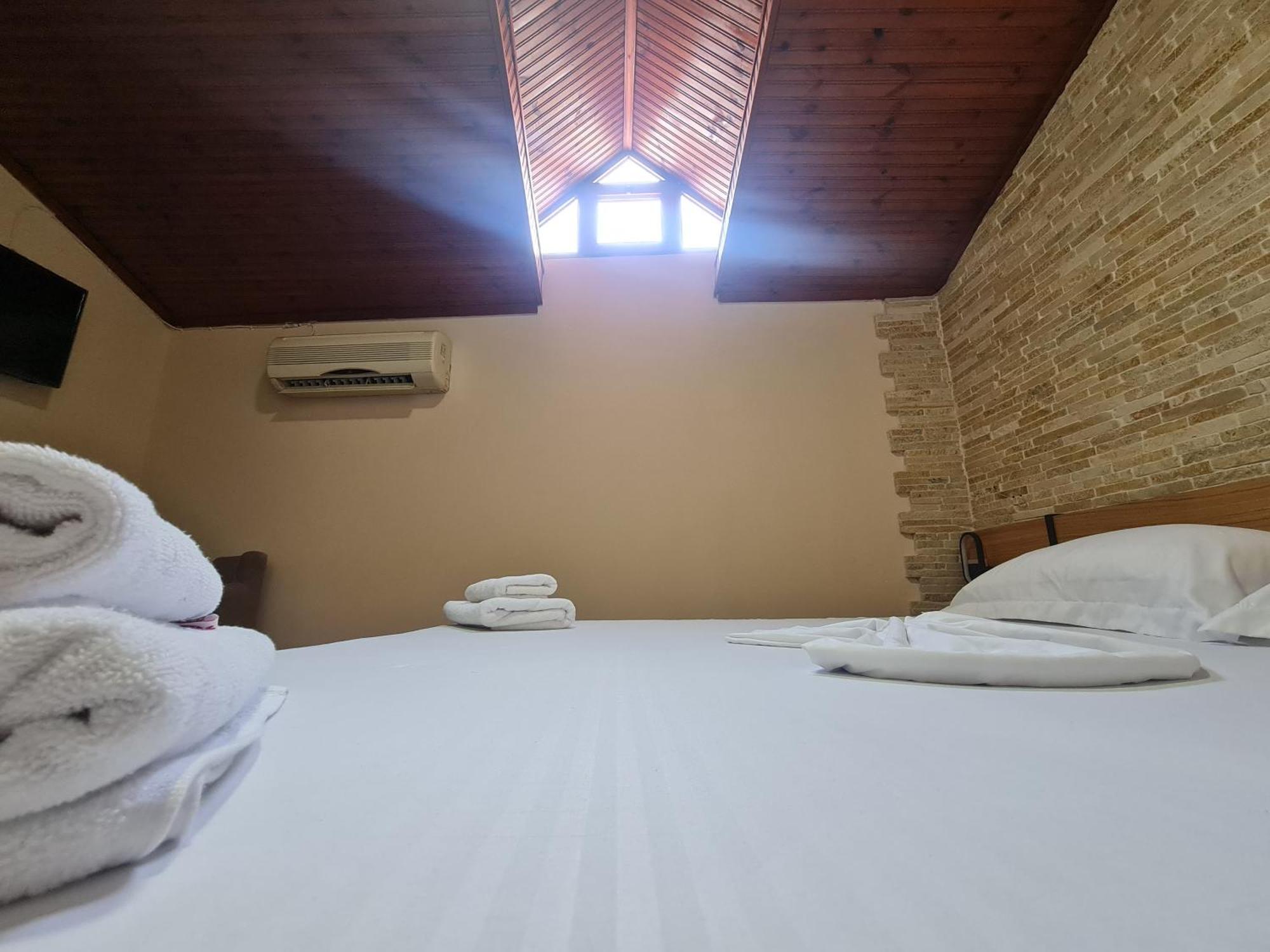 Hotel La Villa 地拉那 外观 照片