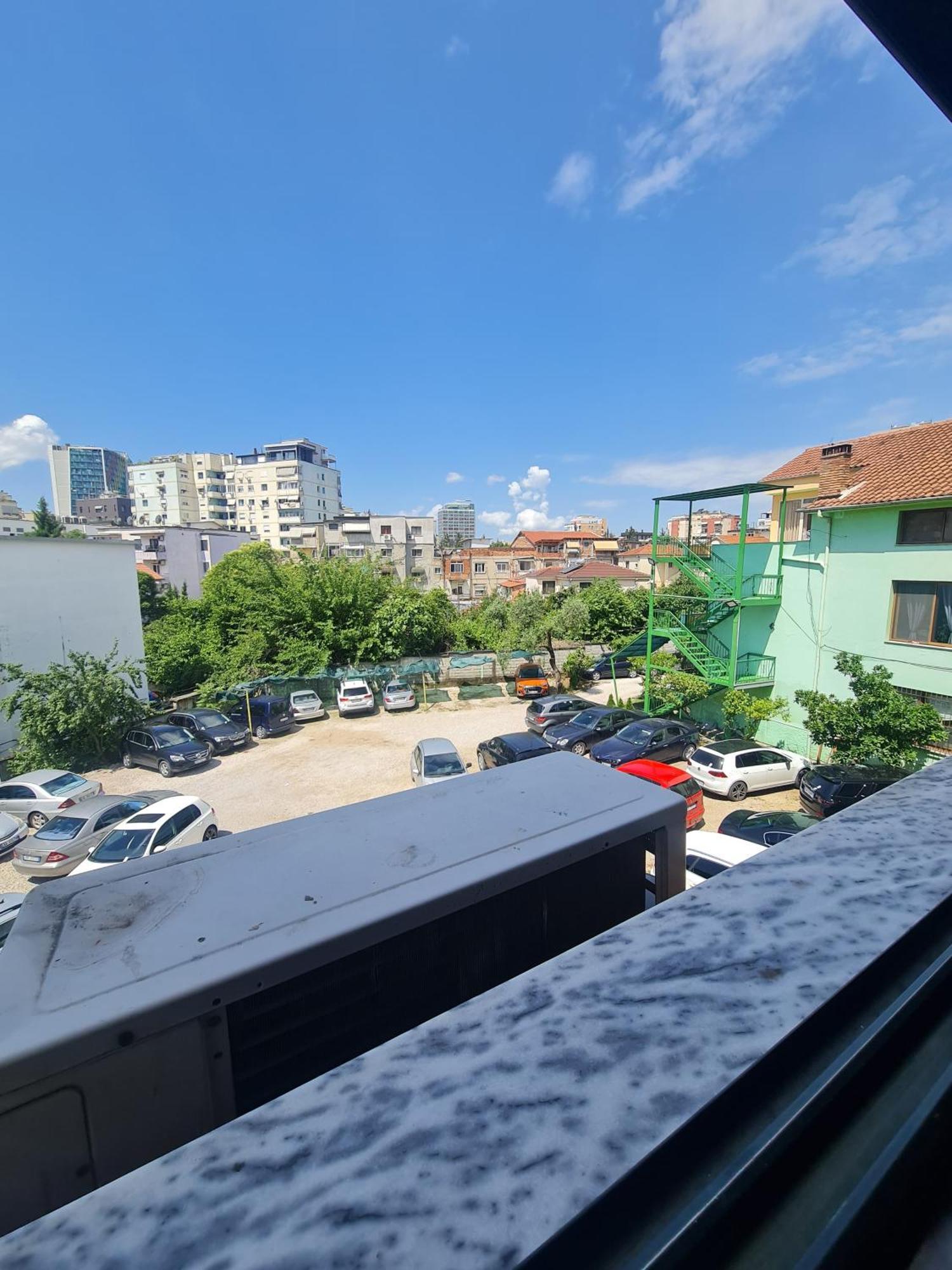 Hotel La Villa 地拉那 外观 照片